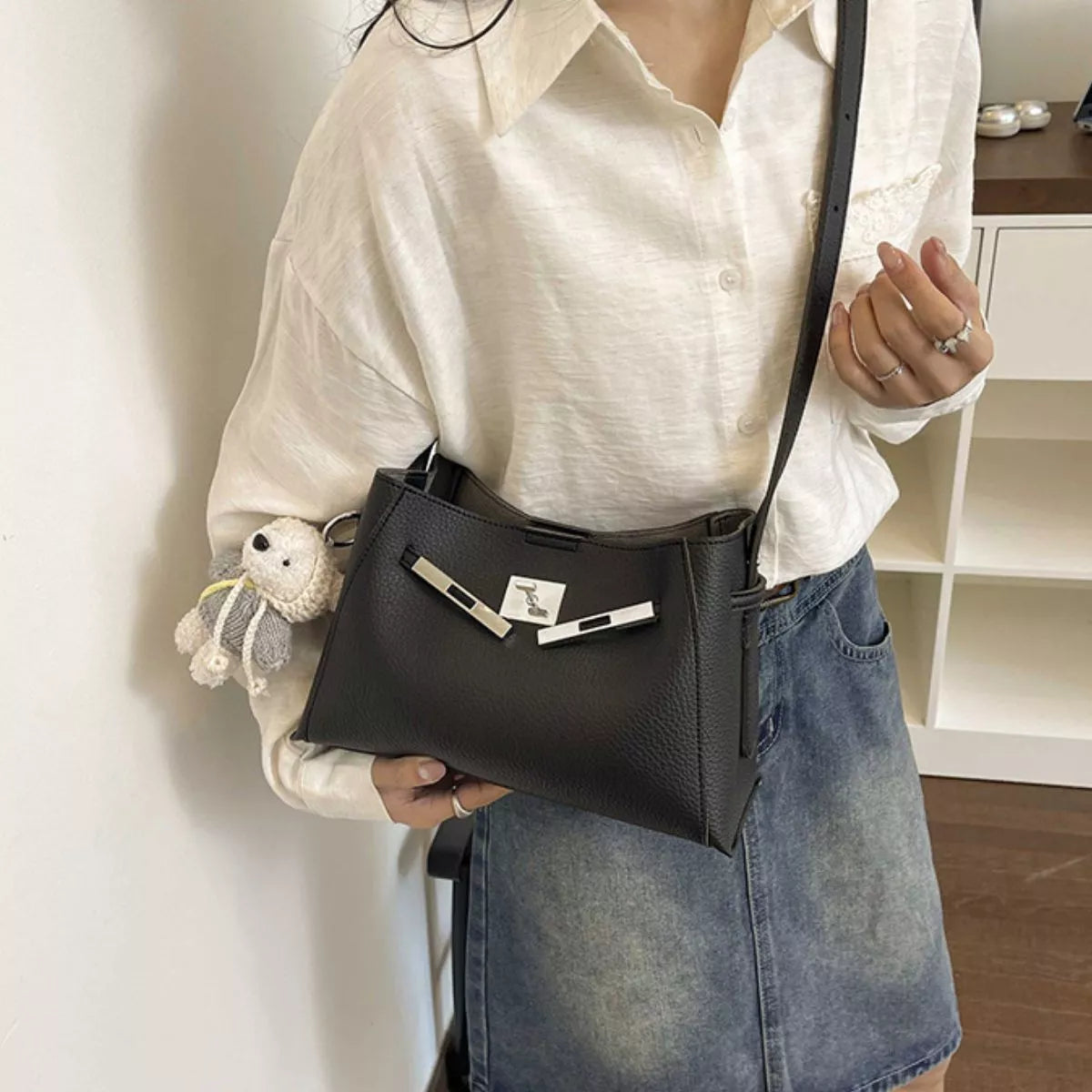 Lock Detail Crossbody Bag