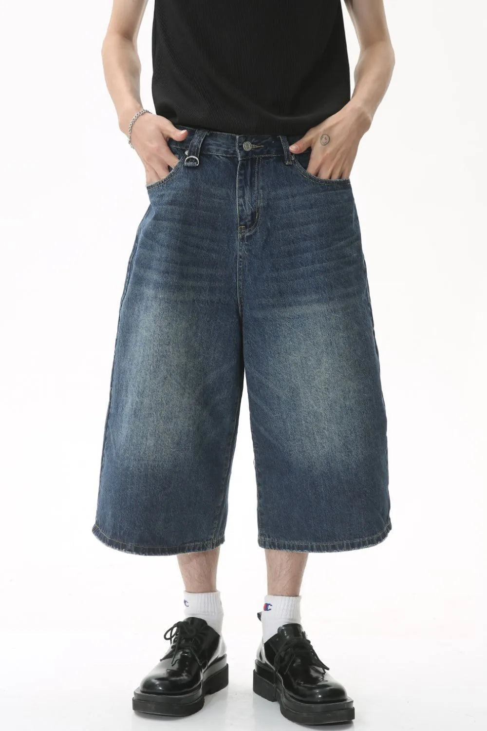Wide Leg Cropped Jeans