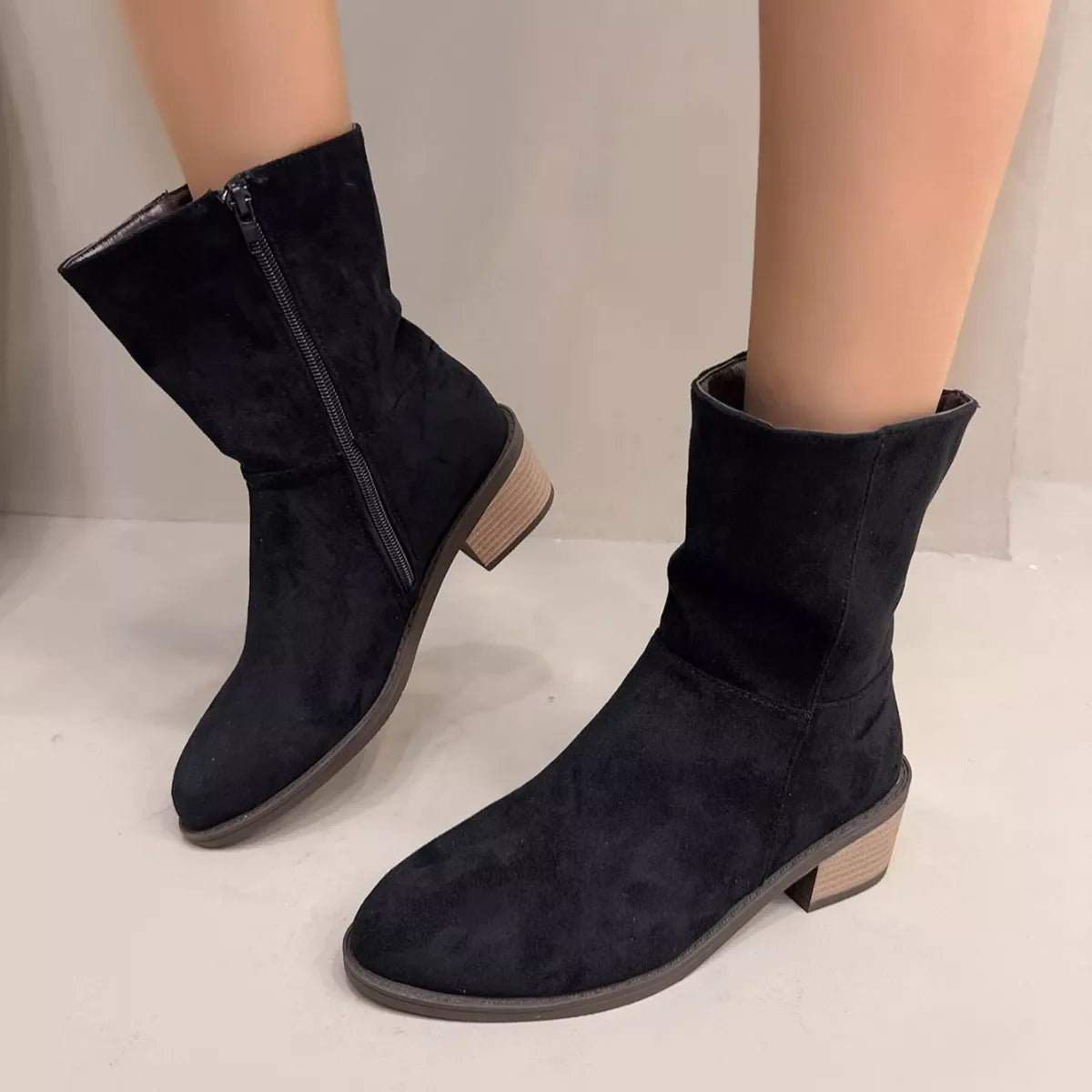 Round Toe Block Heels Ankle Boots