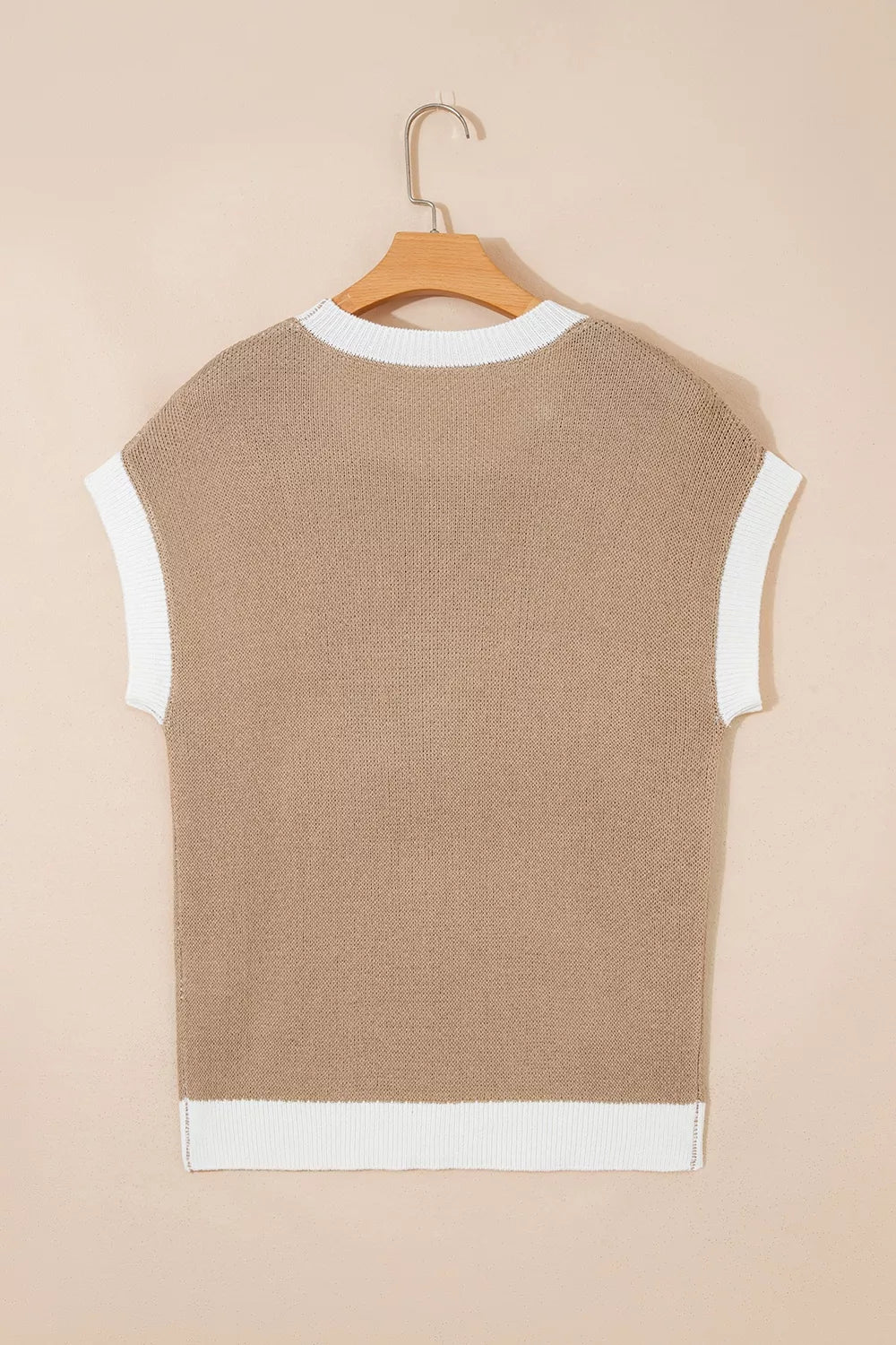 Horse Shoe Pattern Contrast Trim Short Sleeve Sweater