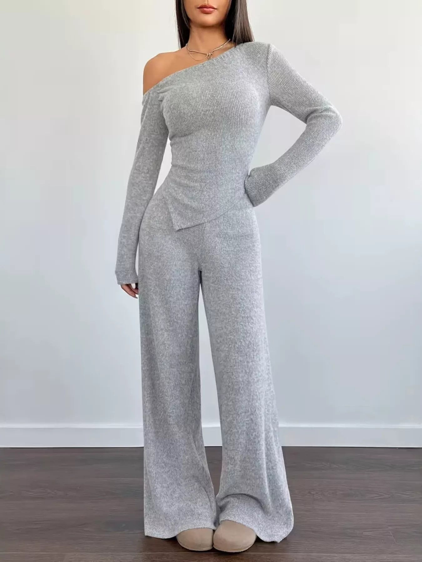 Chic One-Shoulder Asymmetrical Top and Wide-Leg Pants Set