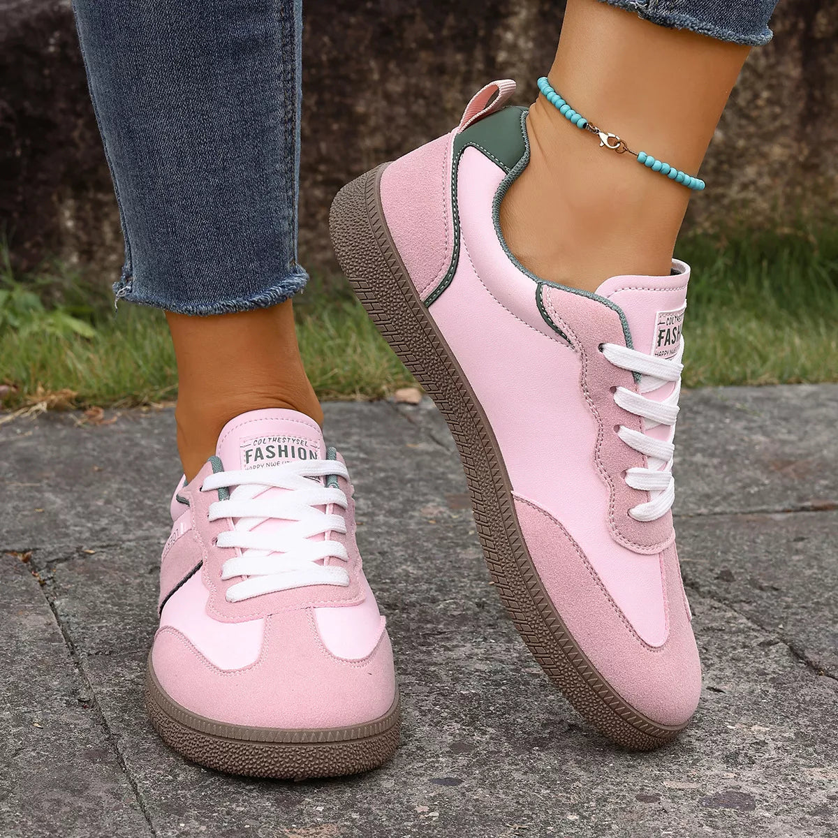 Round Toe Lace Up Sneakers