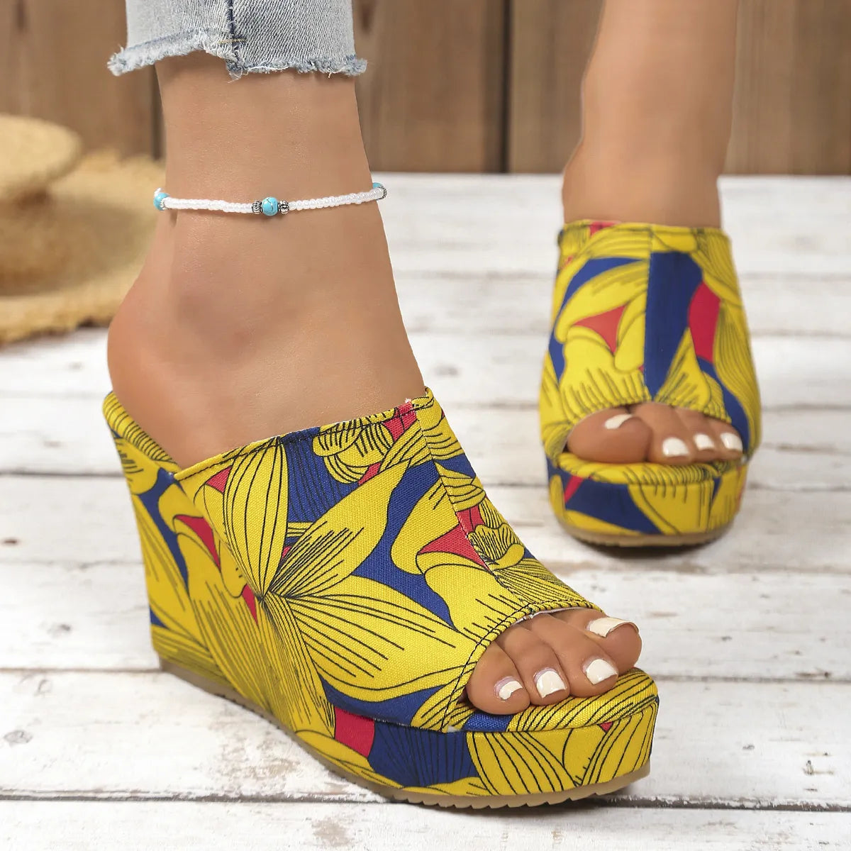 Printed Open Toe Wedge Sandals