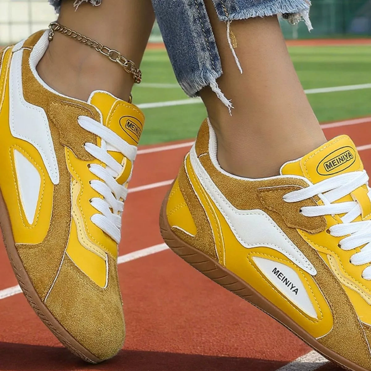 Round Toe Lace Up Sneakers