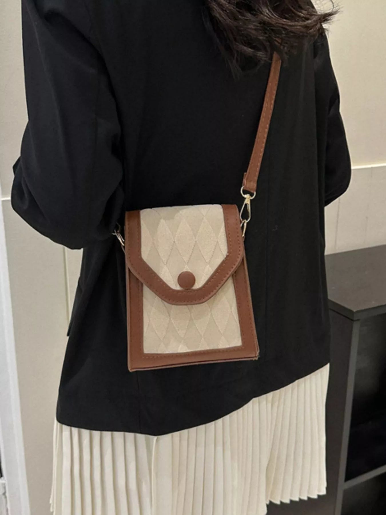 Adjustable Strap Flap Crossbody Bag