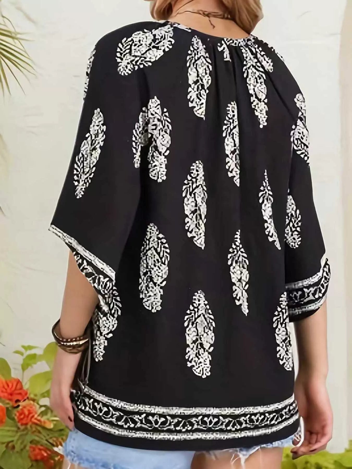 Printed Notched 3/4 Sleeve Blouse