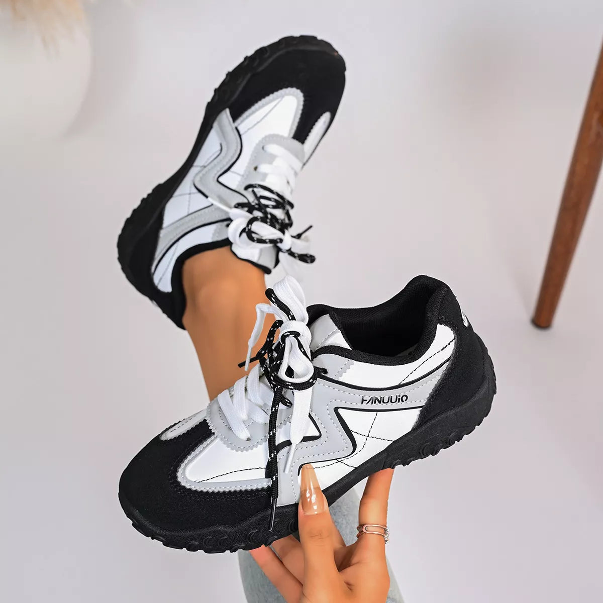 Round Toe Lace Up Sneakers