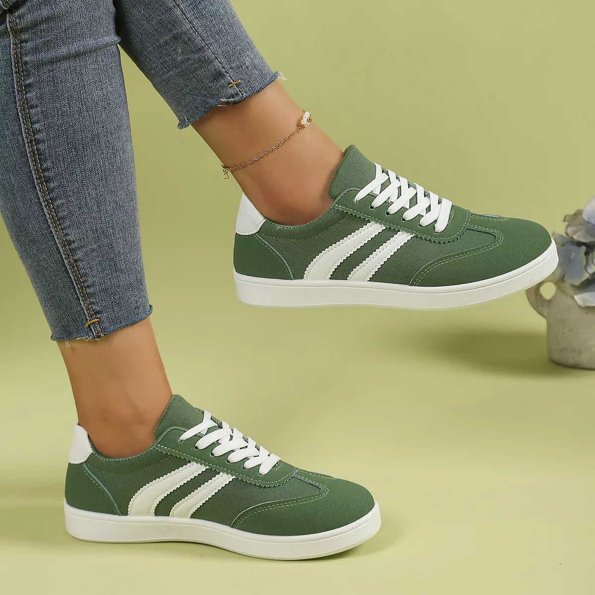 Casual Striped Flats Sneakers