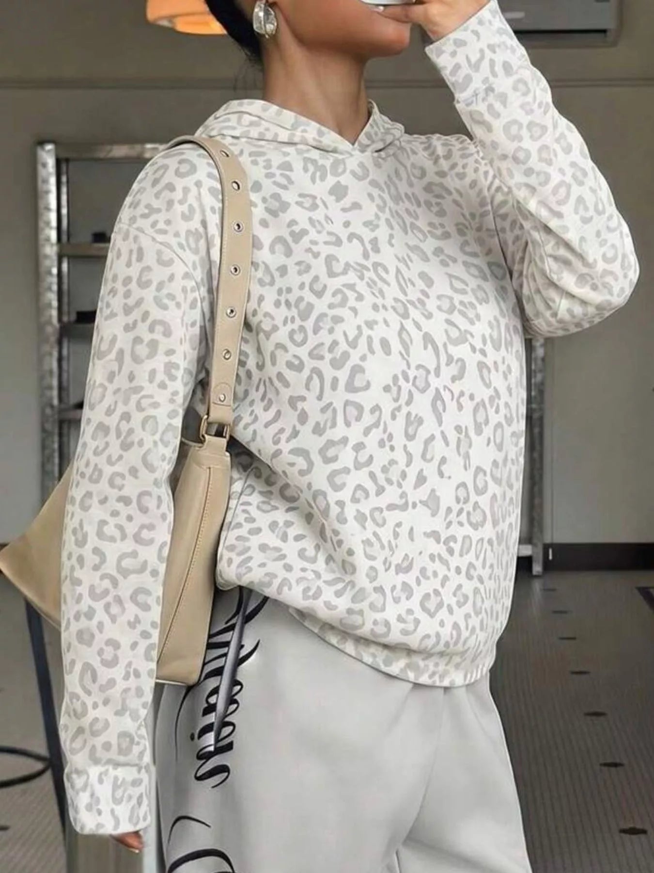 Leopard Dropped Shoulder Hoodie