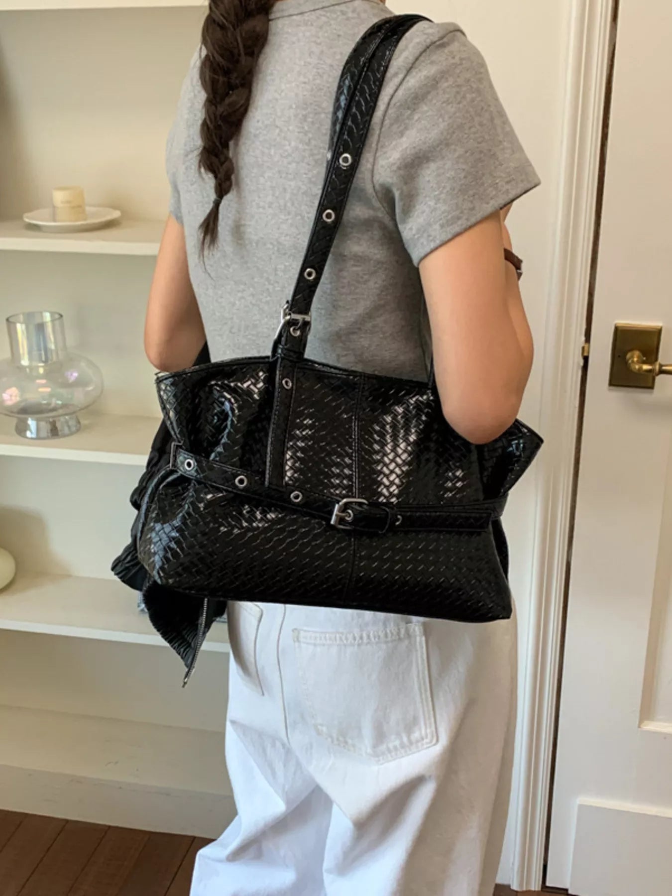 Buckle Detail Shoulder Bag