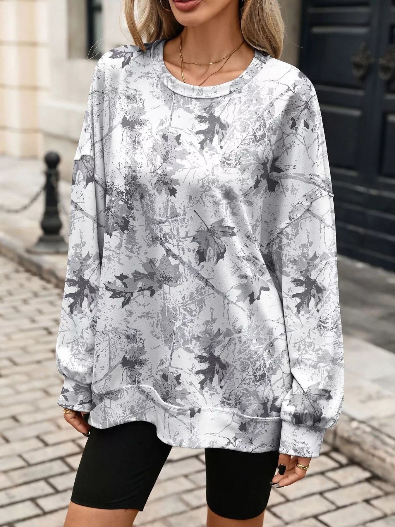 Printed Round Neck Sweatshirt