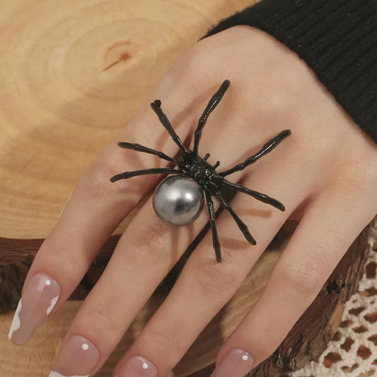 Halloween Spider Pearl Ring