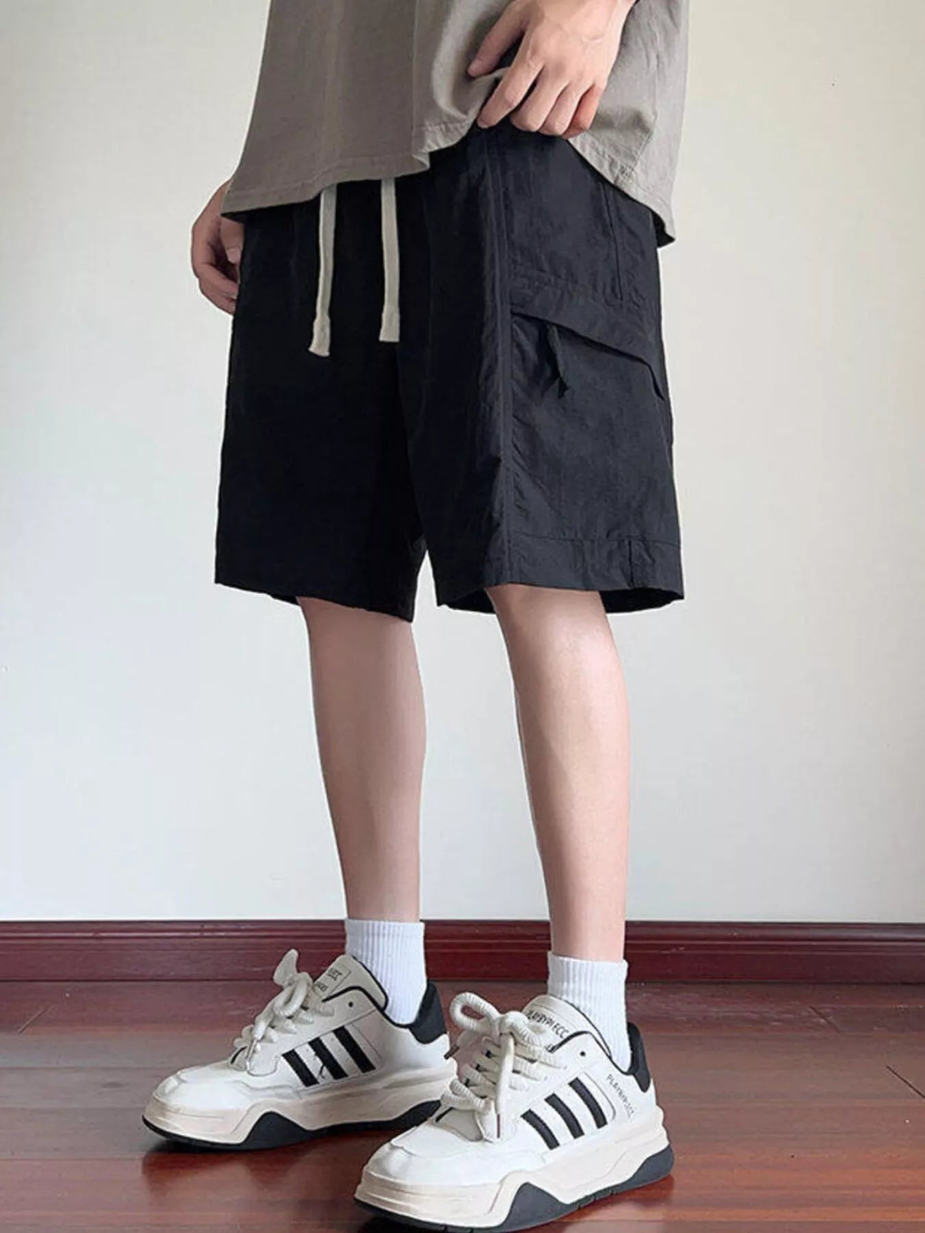 Men's Plus Size Cargo Shorts with Drawstring