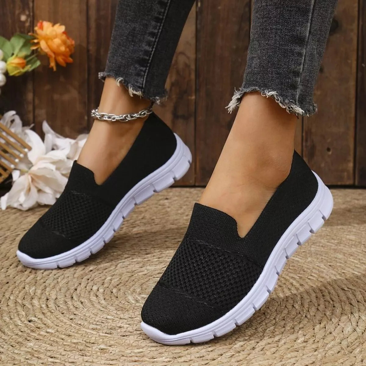 Round Toe Flats Slip-Ons