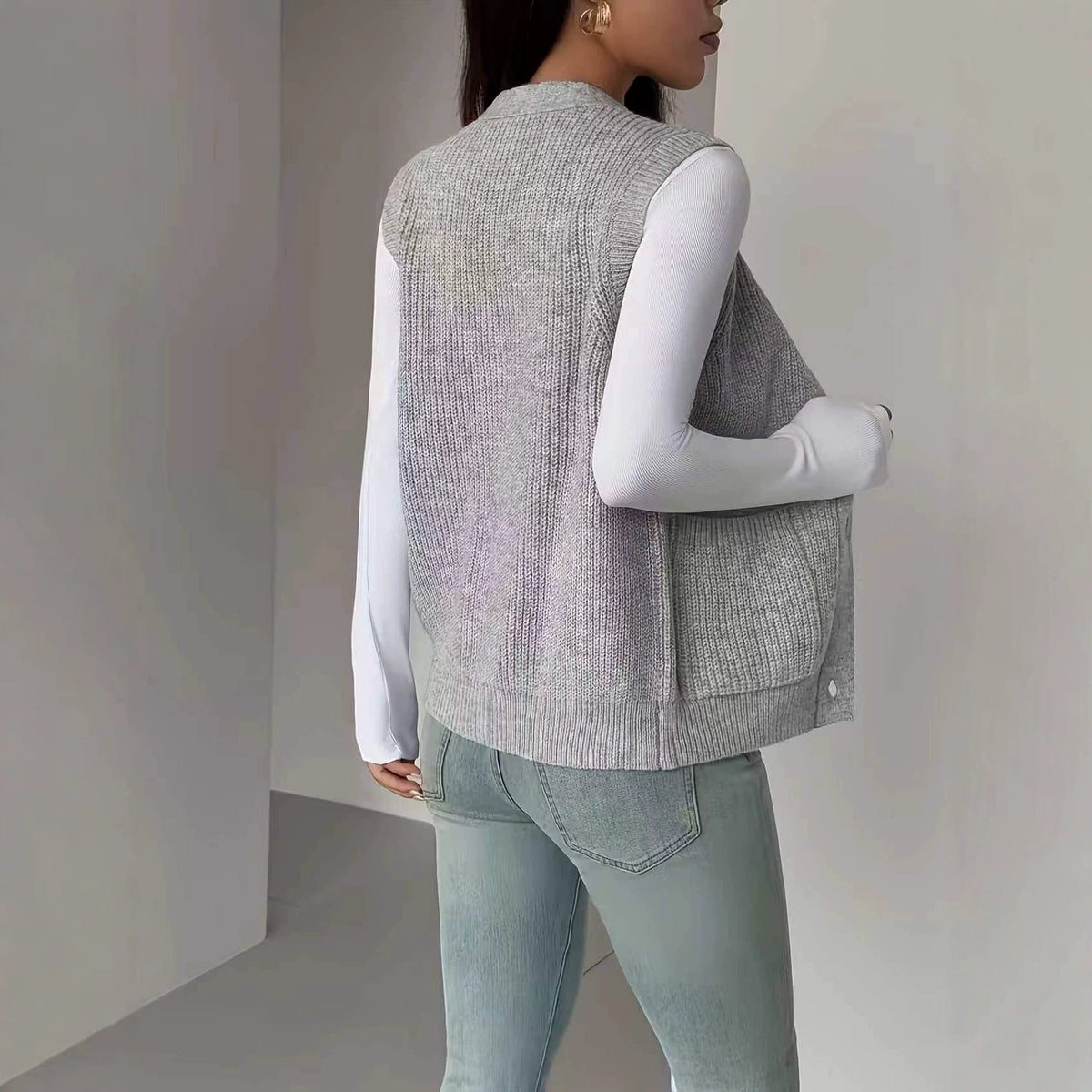 Women's Loose Single-Breasted Knit Sweater Vest