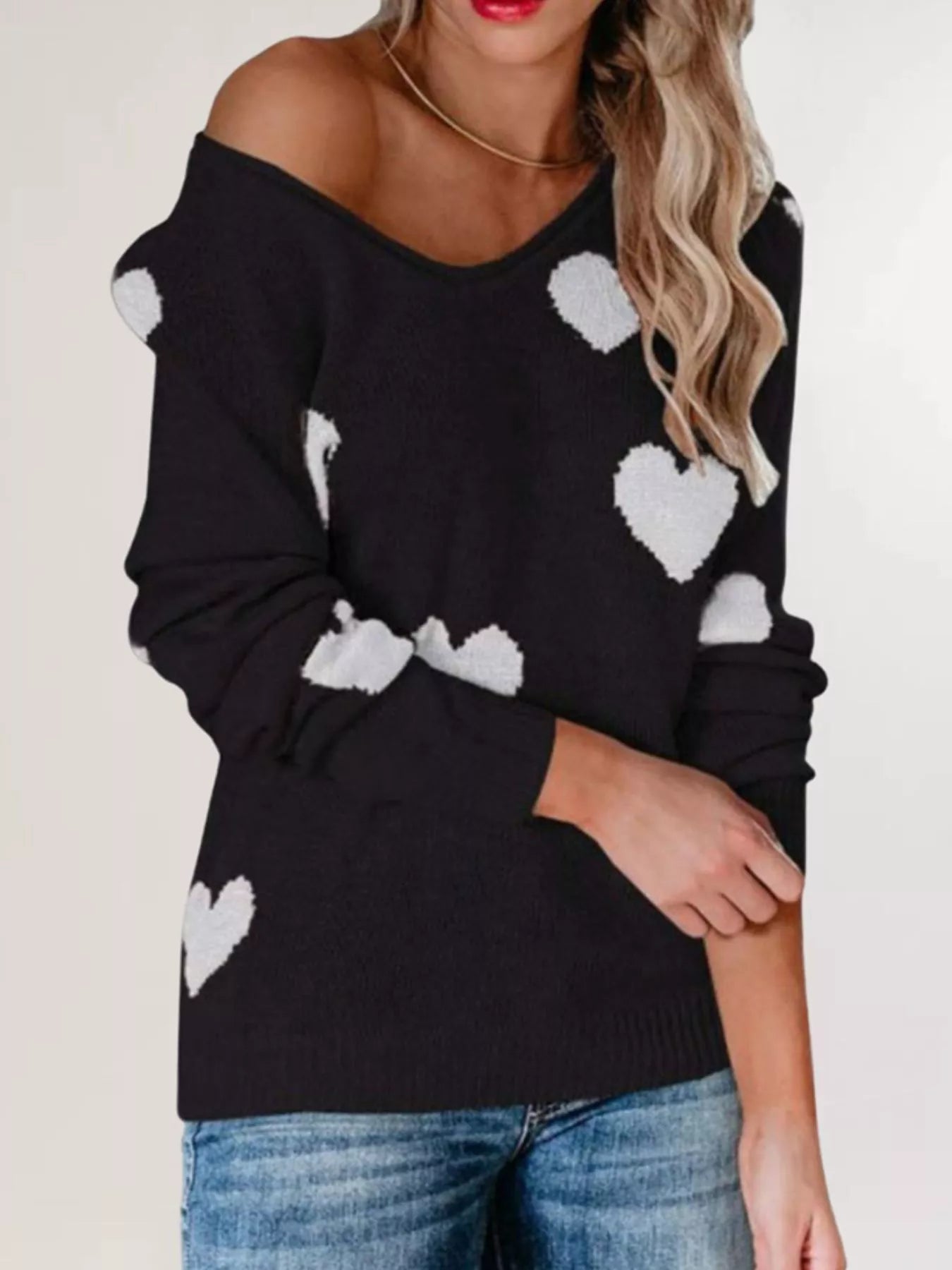 Heart Pattern Raglan Sleeve Sweater