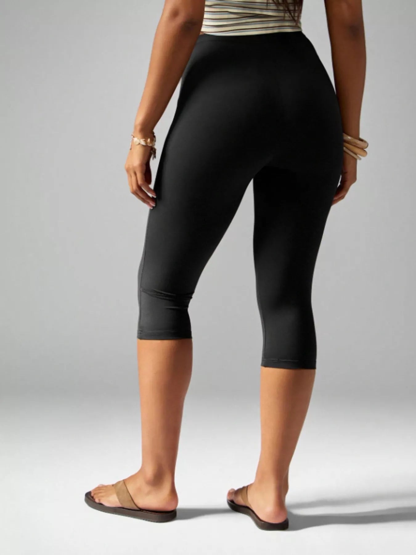 High-Waisted Active Capri Leggings