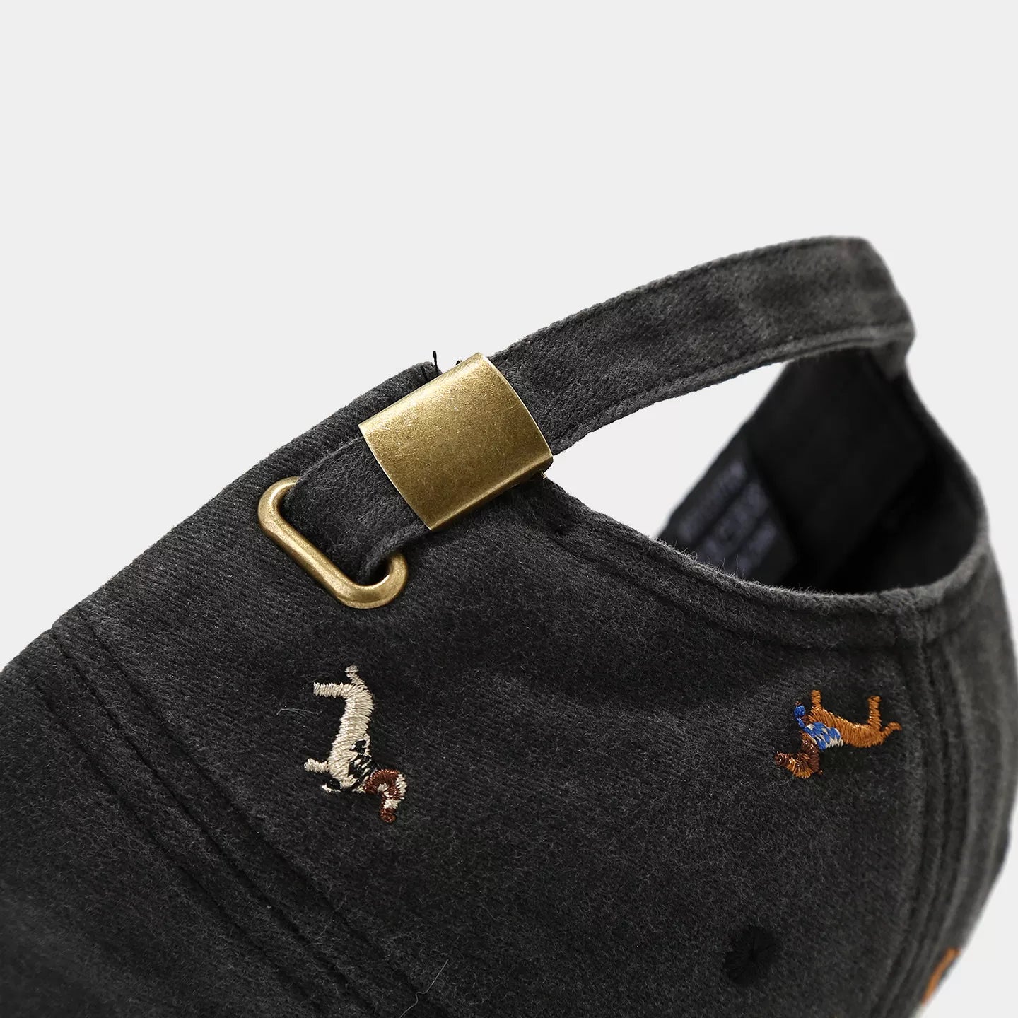 Dog Embroidered Washed Cotton Baseball Cap