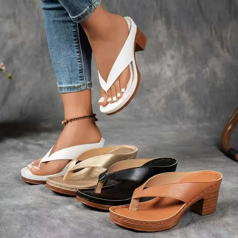 Chunky Heel Toe Post Sandals