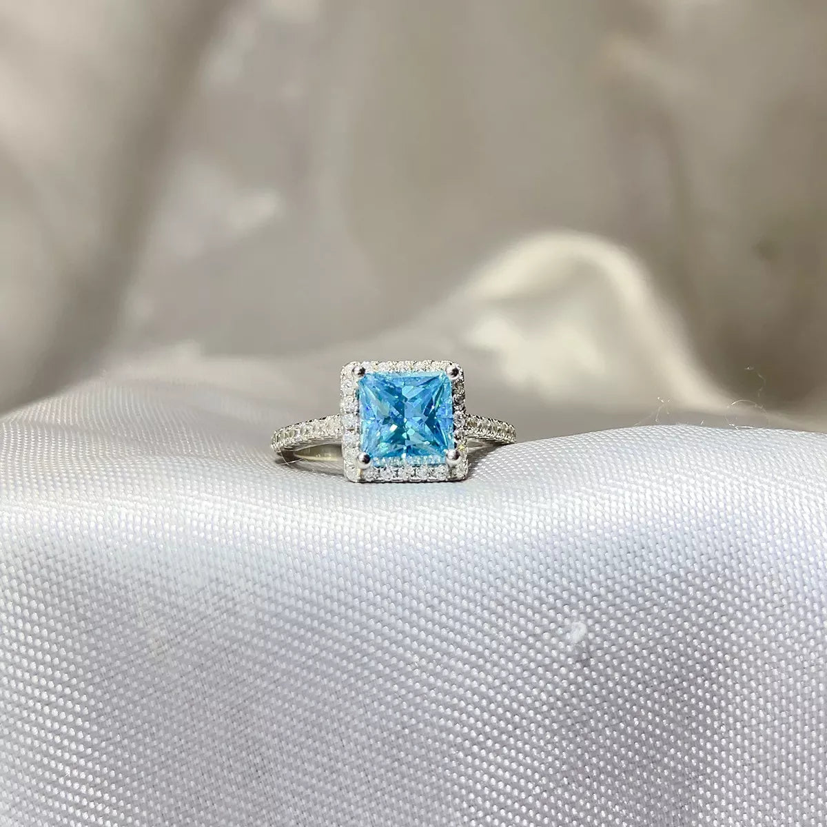 2 Carat 925 Sterling Silver Moissanite Ring