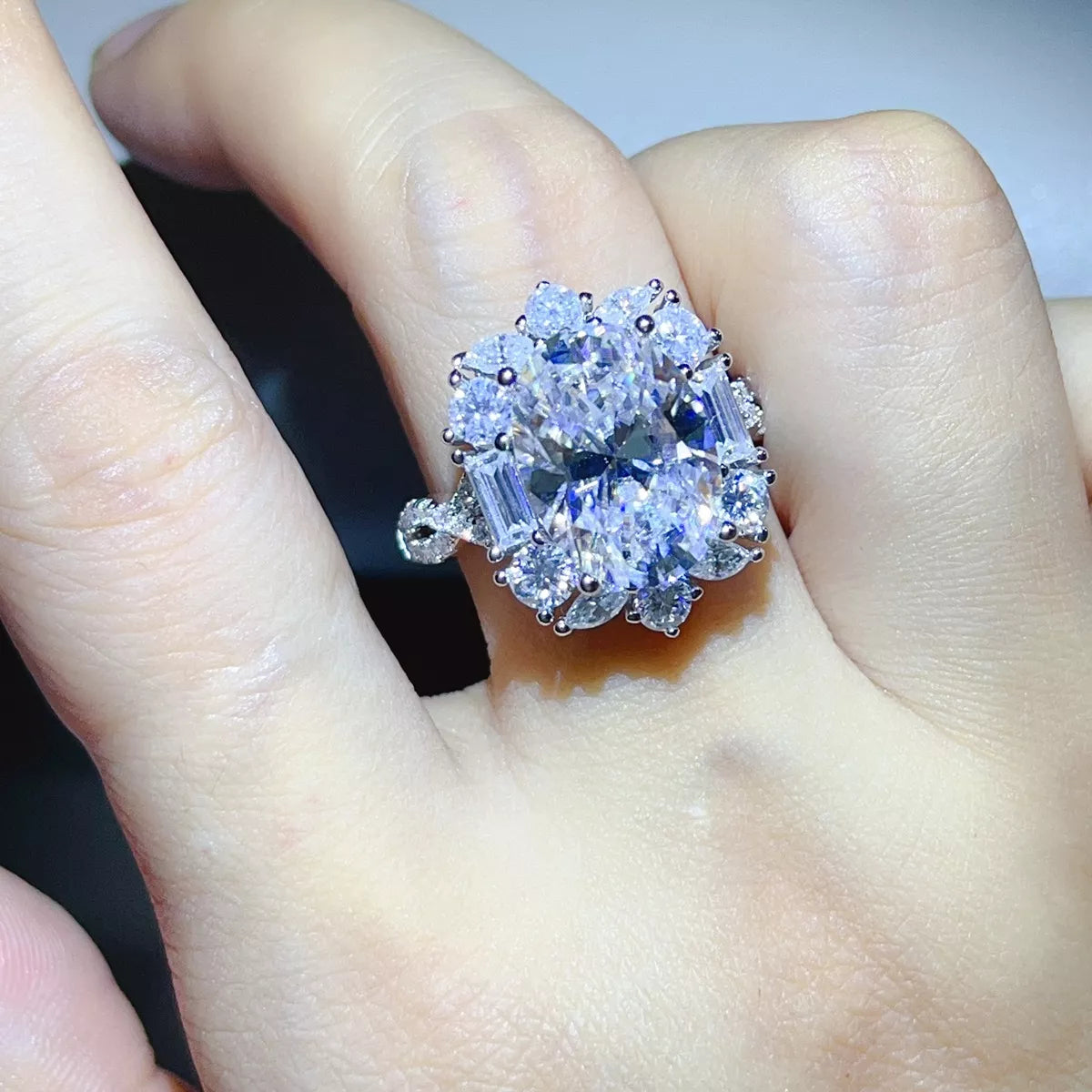 8 Carat 925 Sterling Silver Moissanite Ring