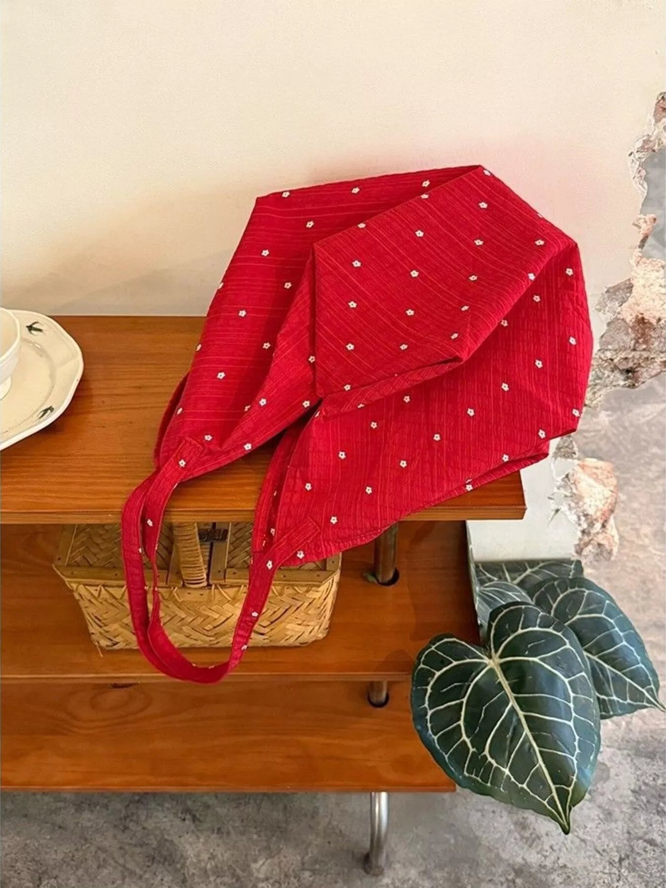 Polka Dot Handbag with Apple Charm