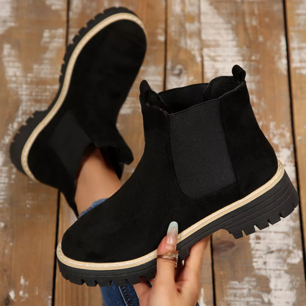 Round Toe Block Heels Boots