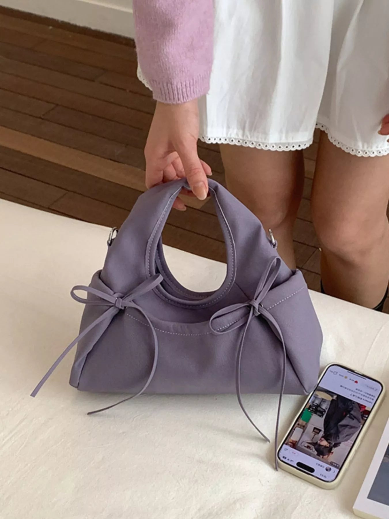 Bow Detail Crossbody Bag