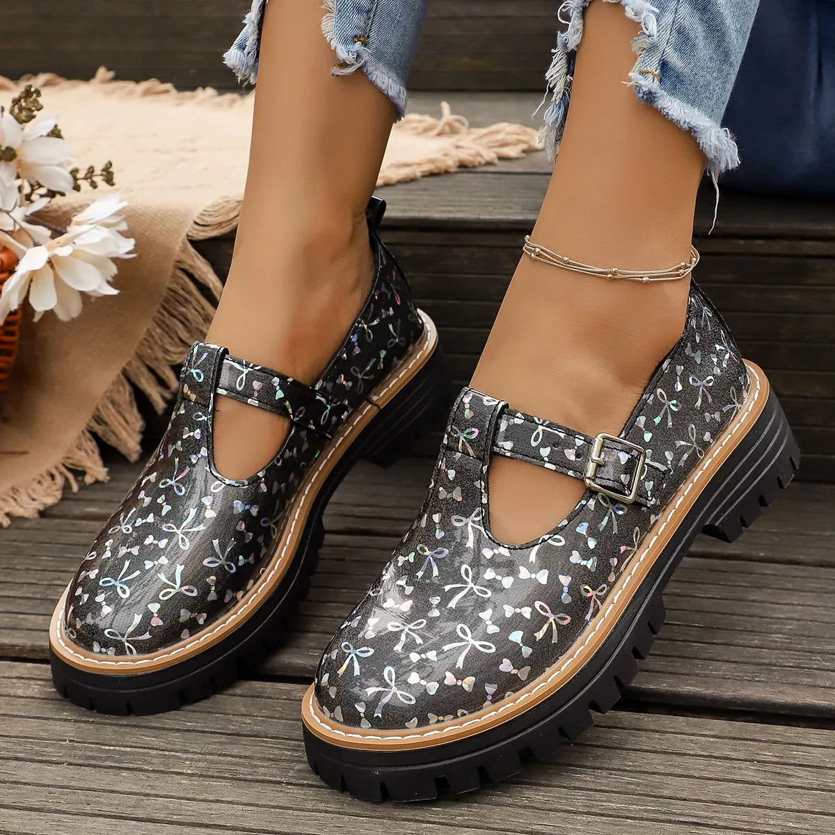 Round Toe Platform Loafers