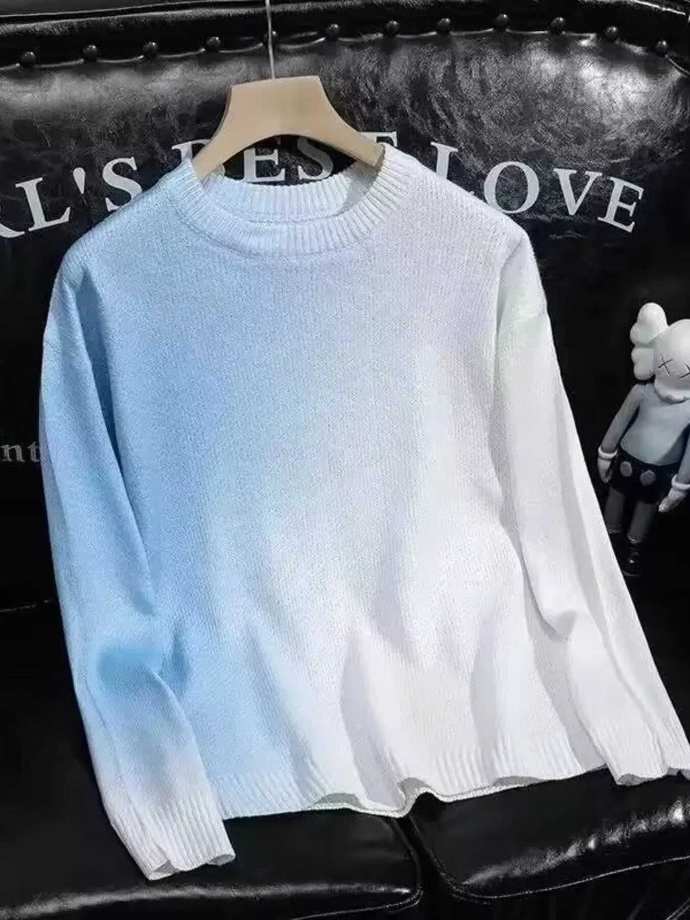 Men's Gradient Round Neck Knitted Pullover