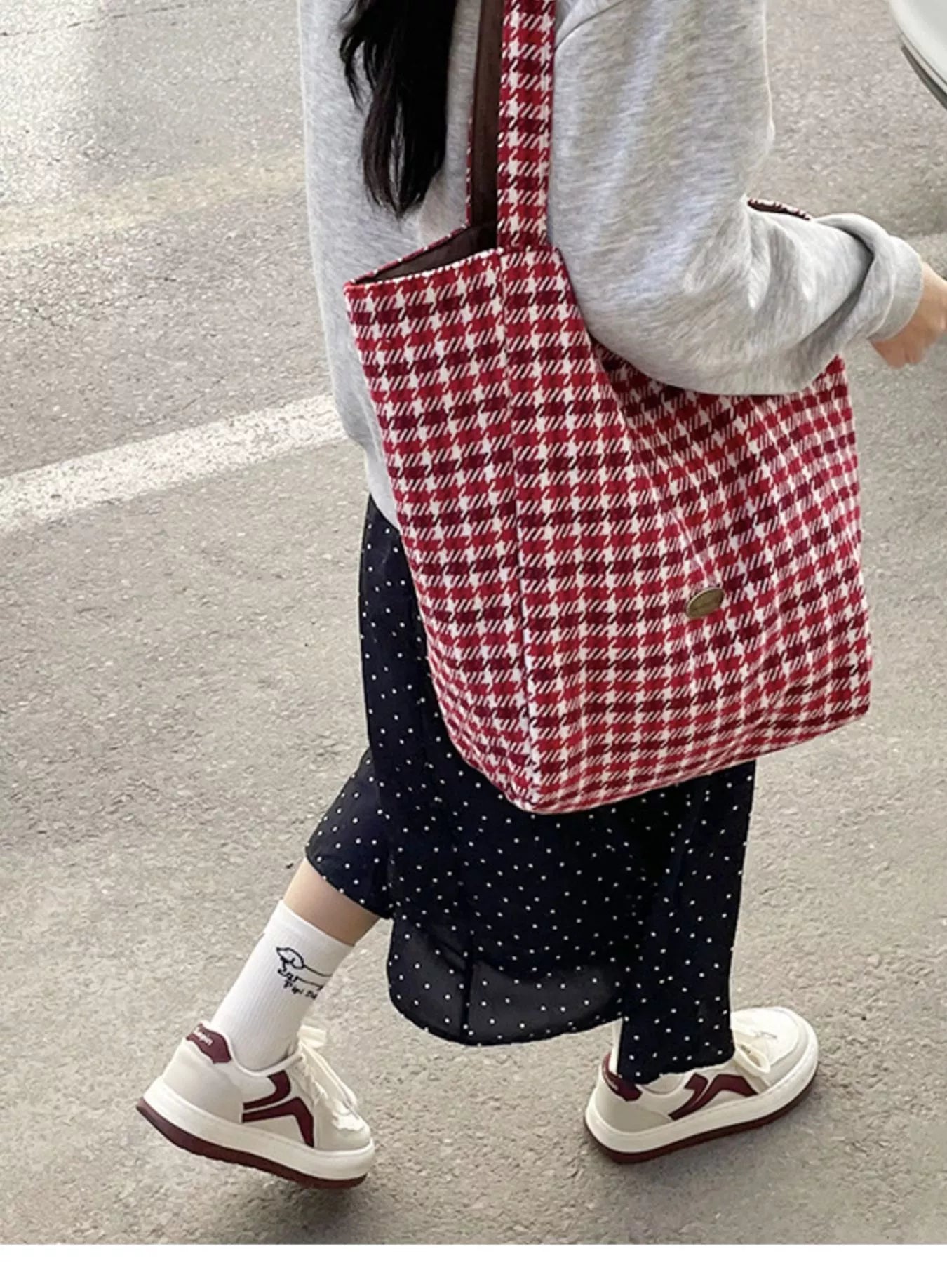 Lightweight Tote Bag