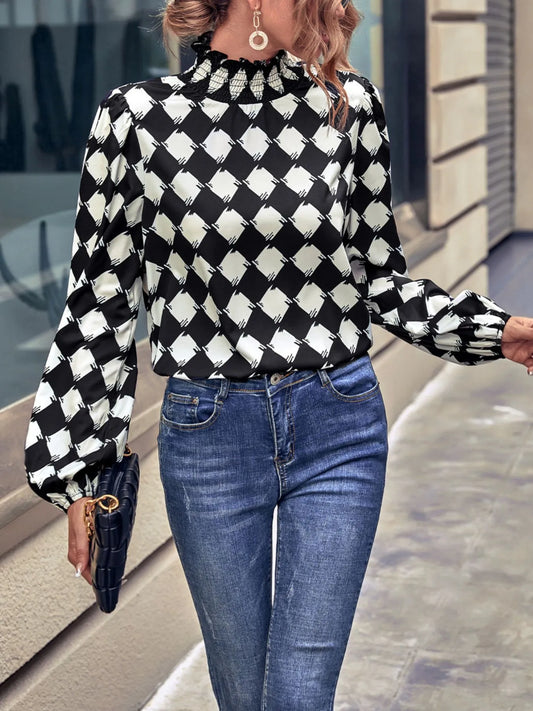Checkered Pattern Balloon Sleeve Blouse