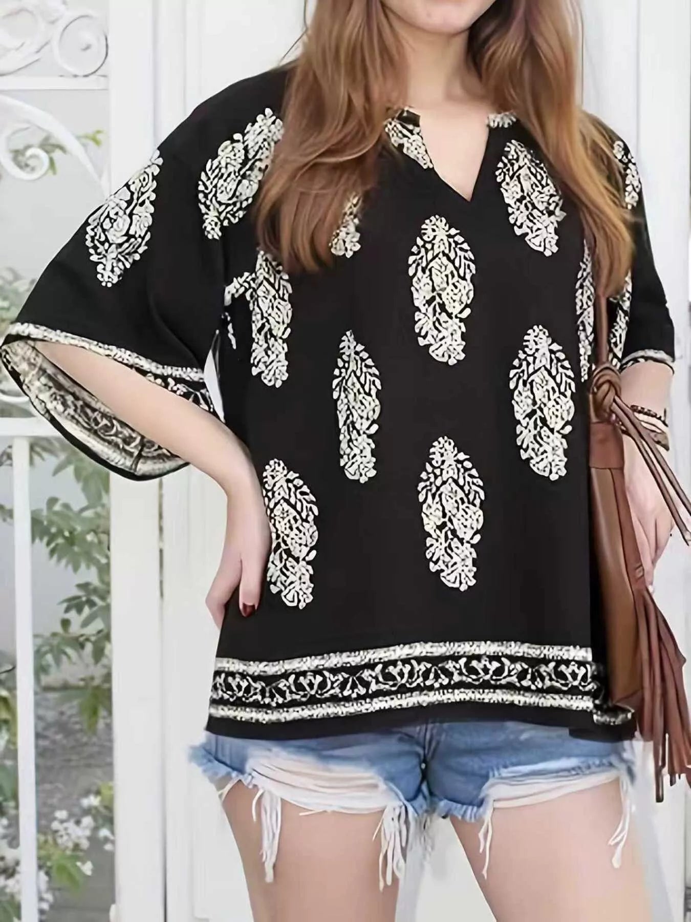 Printed Notched 3/4 Sleeve Blouse