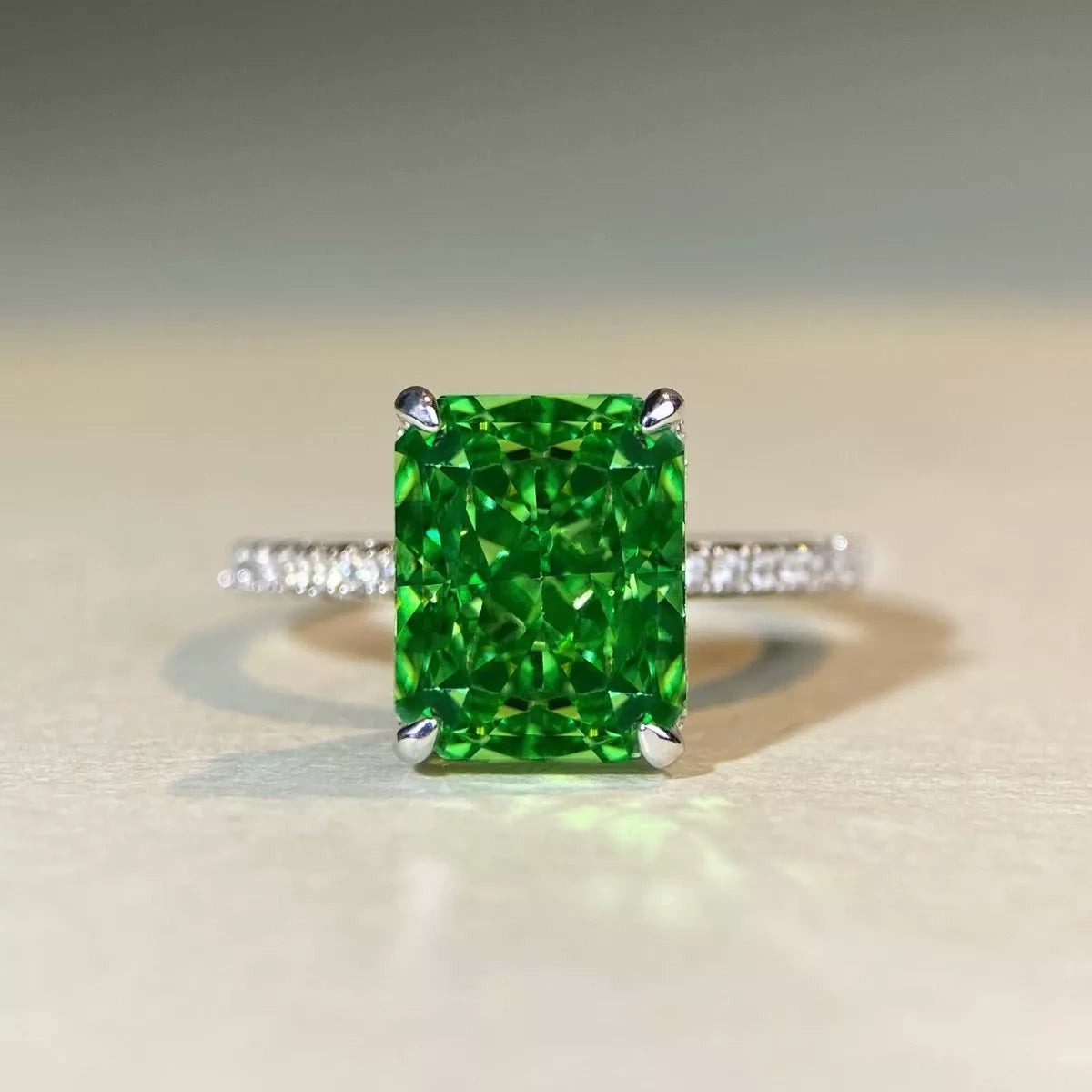925 Sterling Silver Zircon Geometric Ring