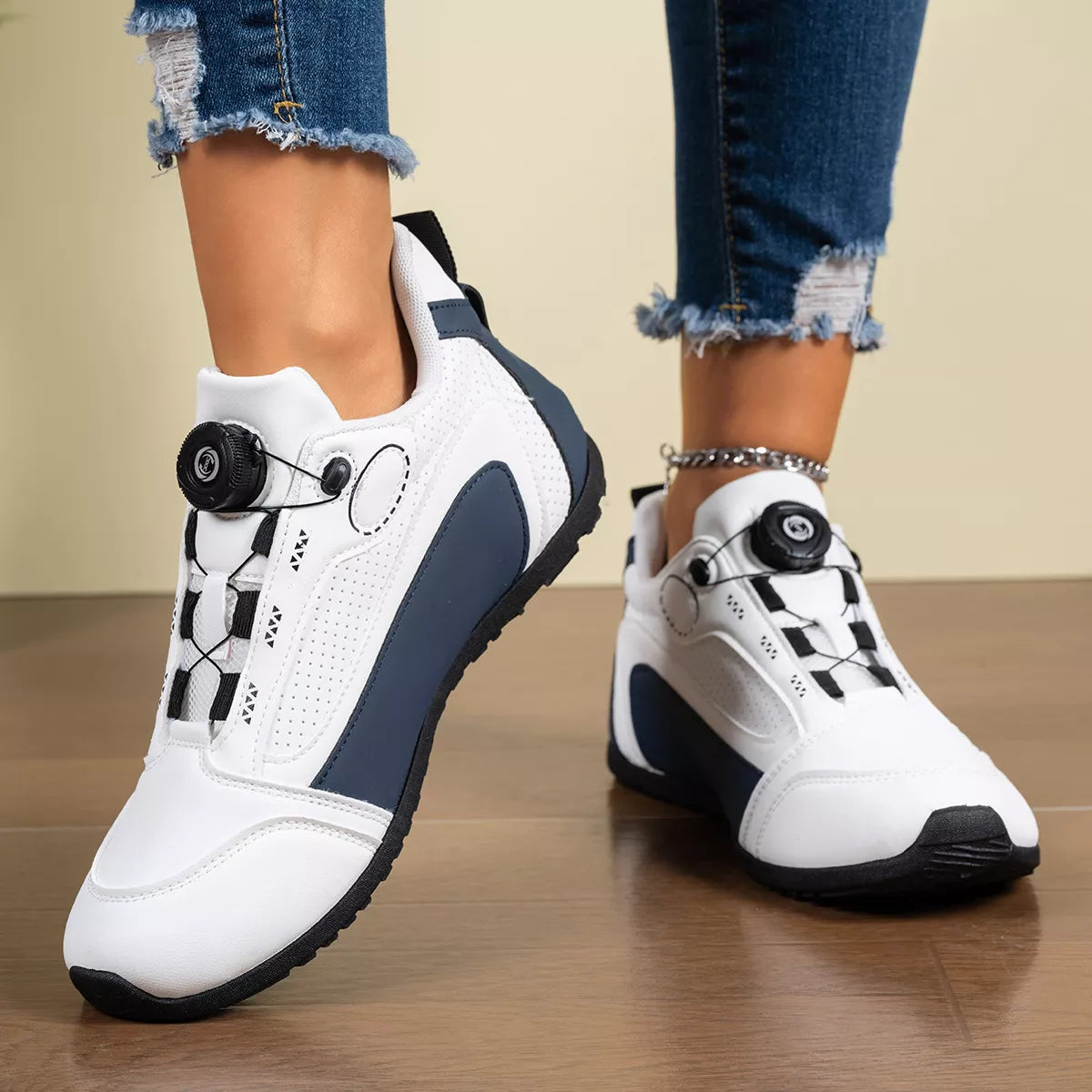 Round Toe Lace Up Sneakers