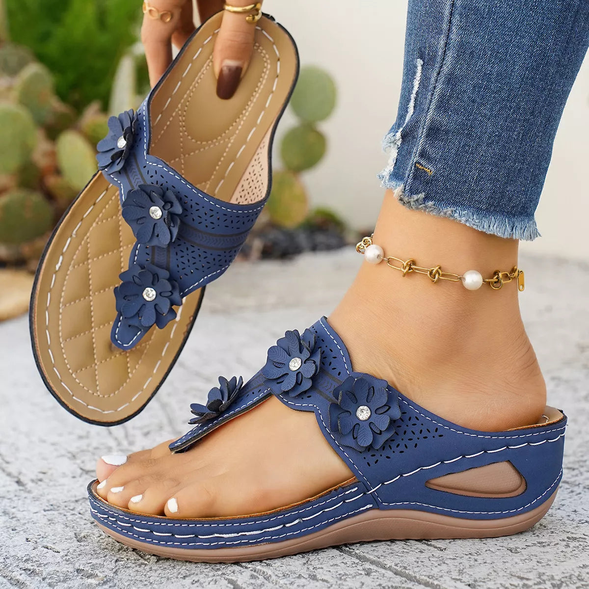 Toe Post Wedge Sandals