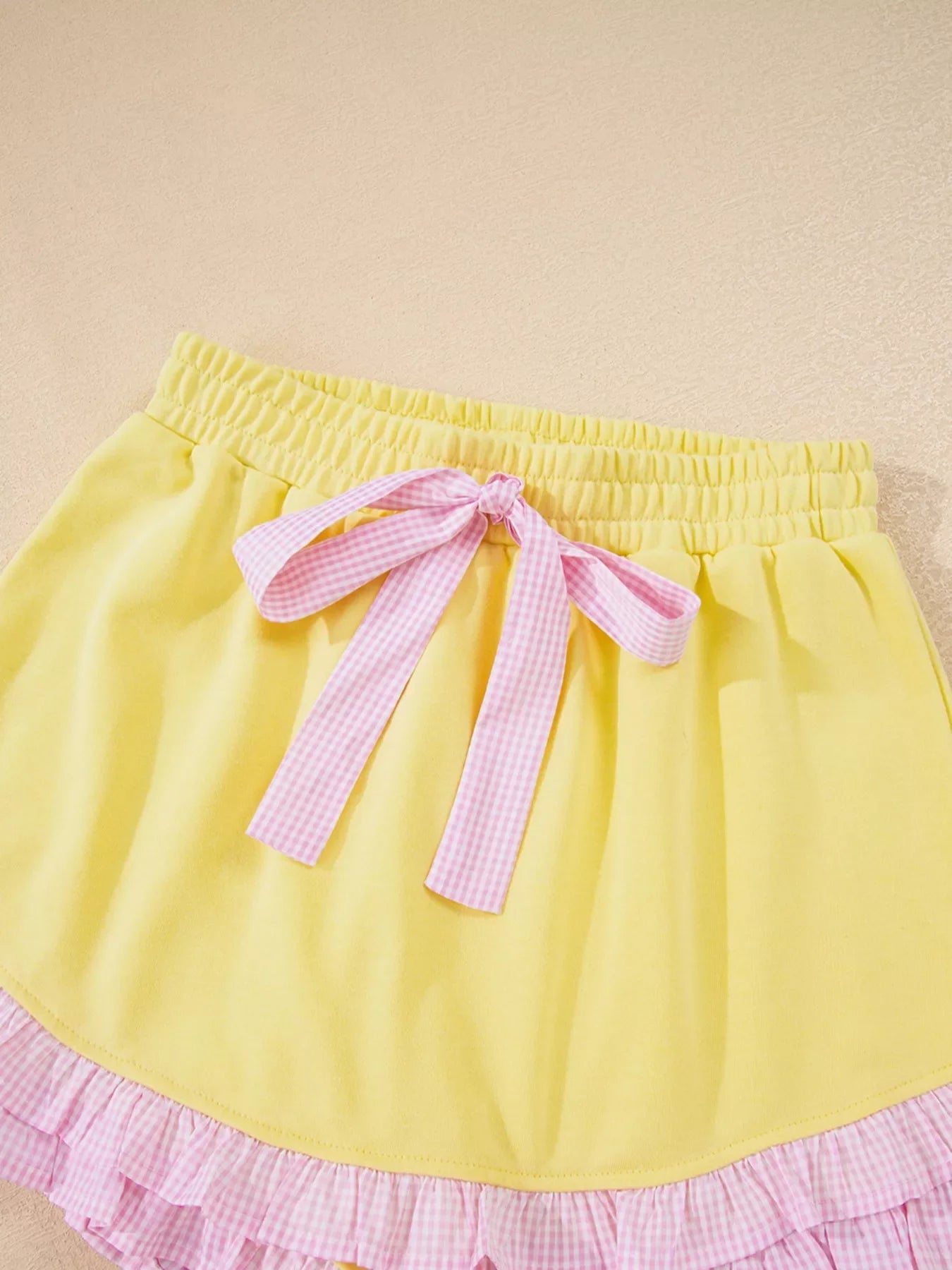 Contrast Frill Hem Round Neck Top and Shorts Set