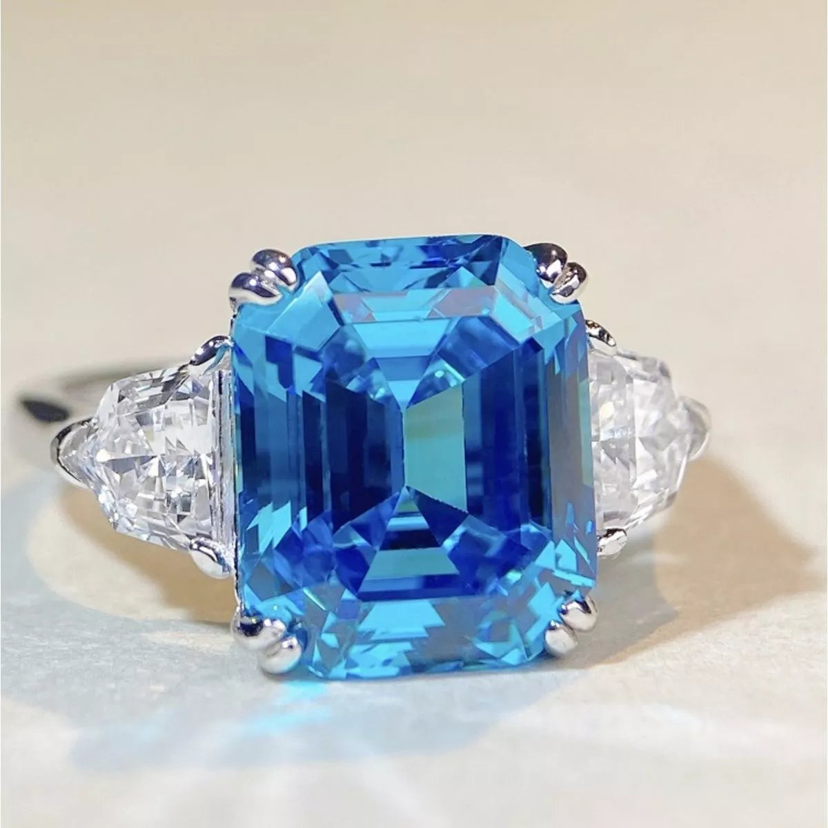 925 Sterling Silver Zircon Square Ring