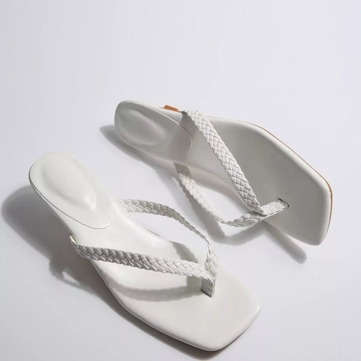 Toe Post Kitten Heels Sandals