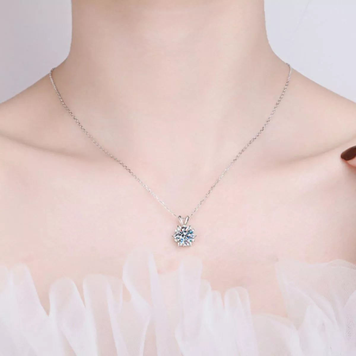1 Carat 925 Sterling Silver Moissanite Pendant Necklace