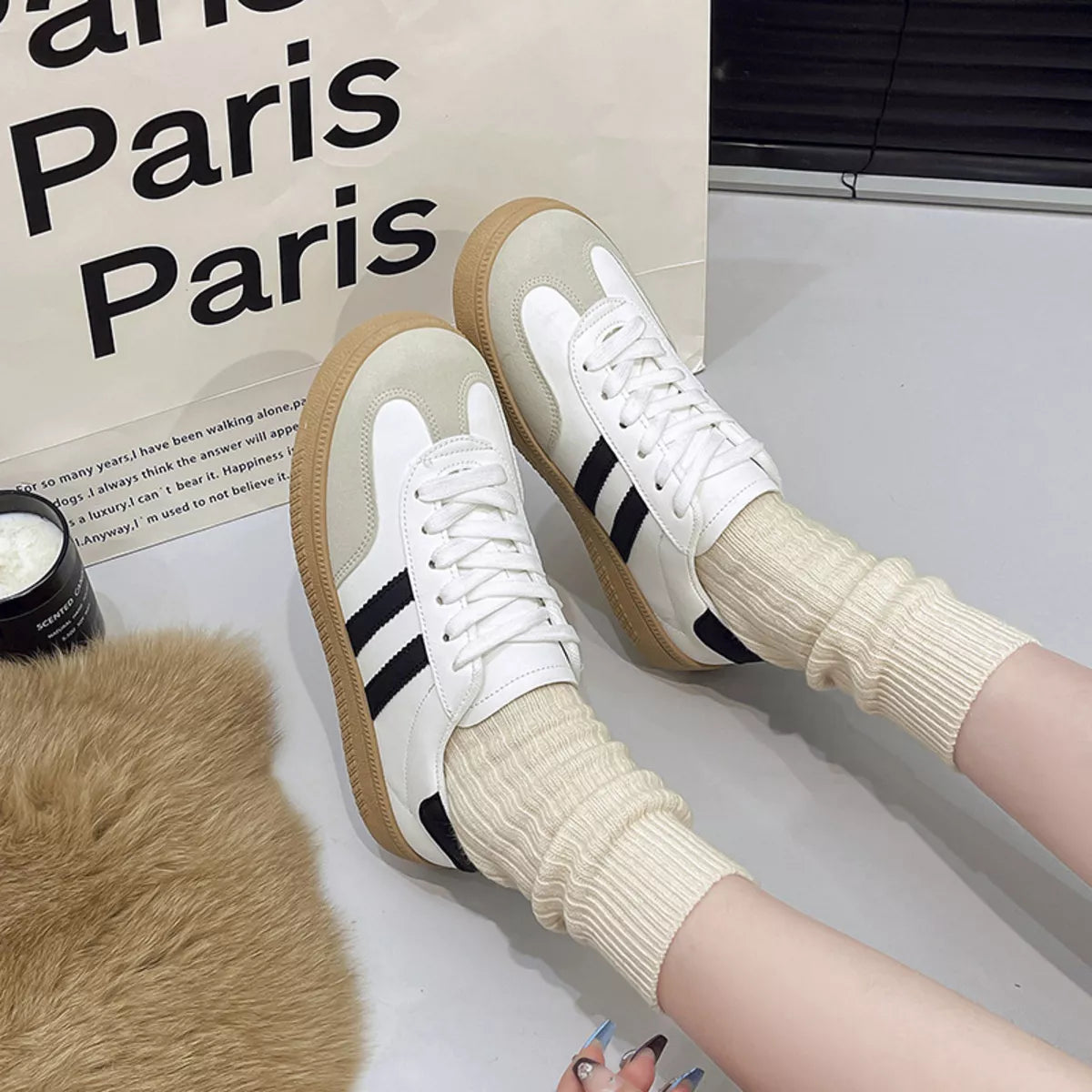 Round Toe Lace Up Sneakers