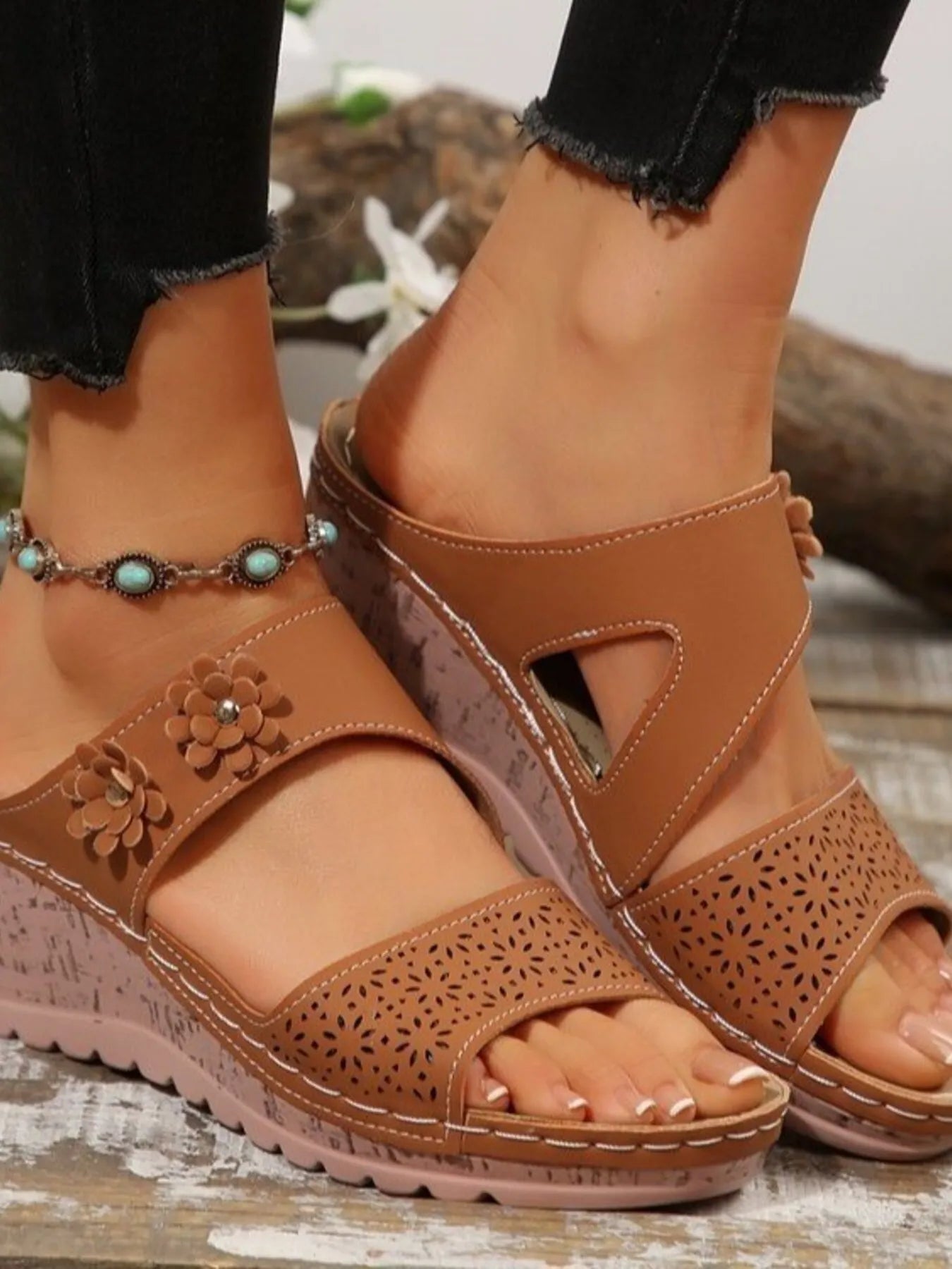 Hollow Out Comfort Wedge Sandals
