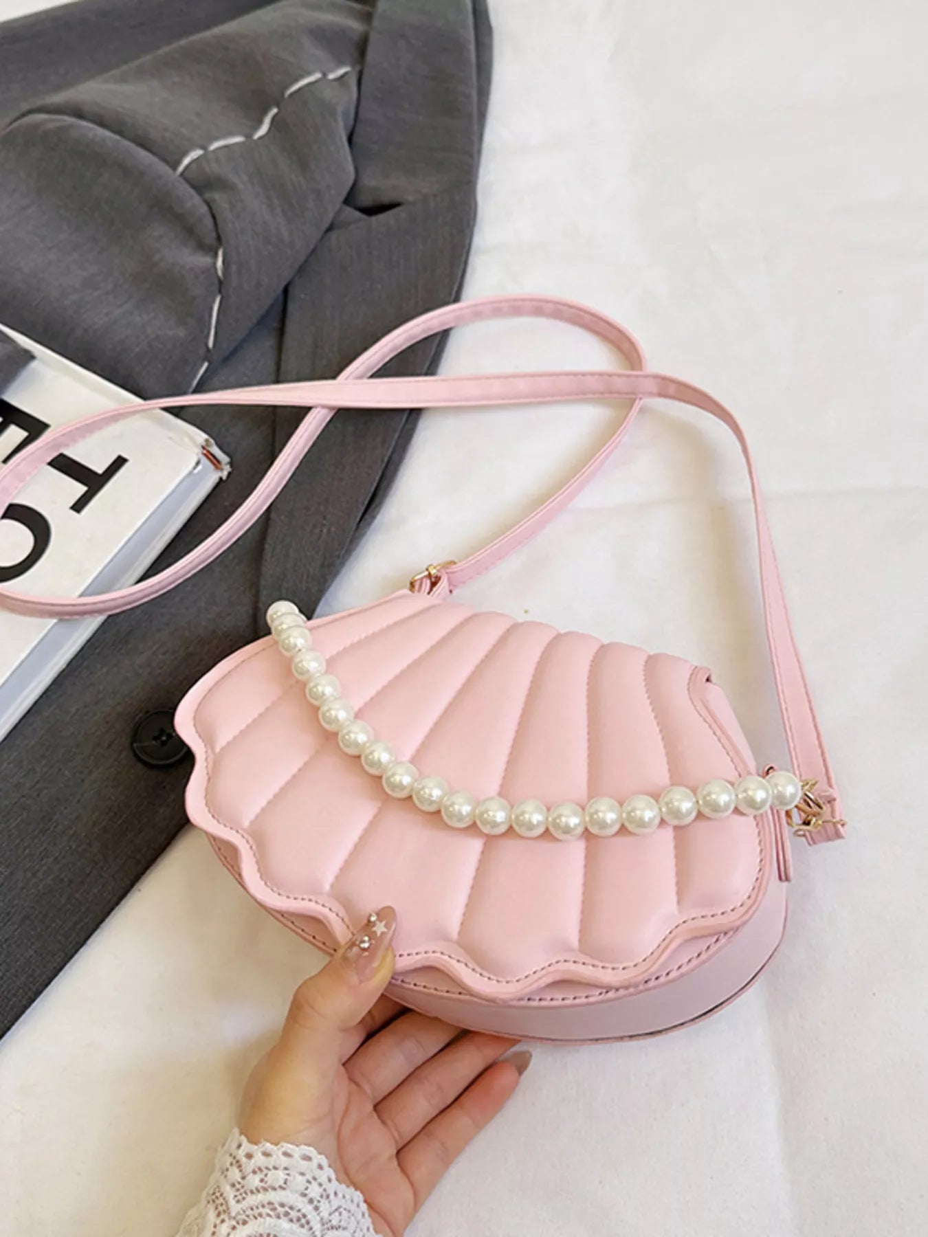 Shell-Shaped Pearl Decor Crossbody Bag