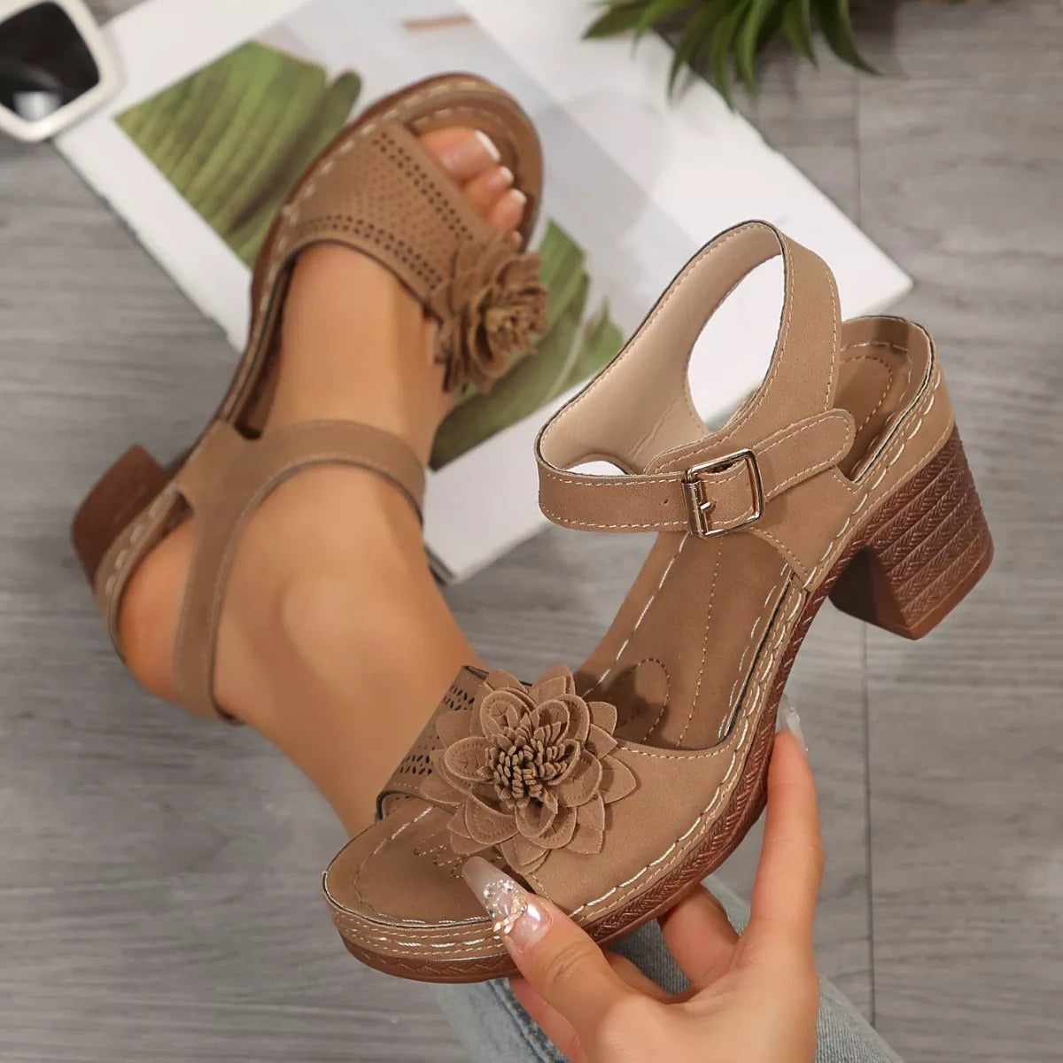 Floral Decor Buckle Ankle Strap Block Heel Sandals