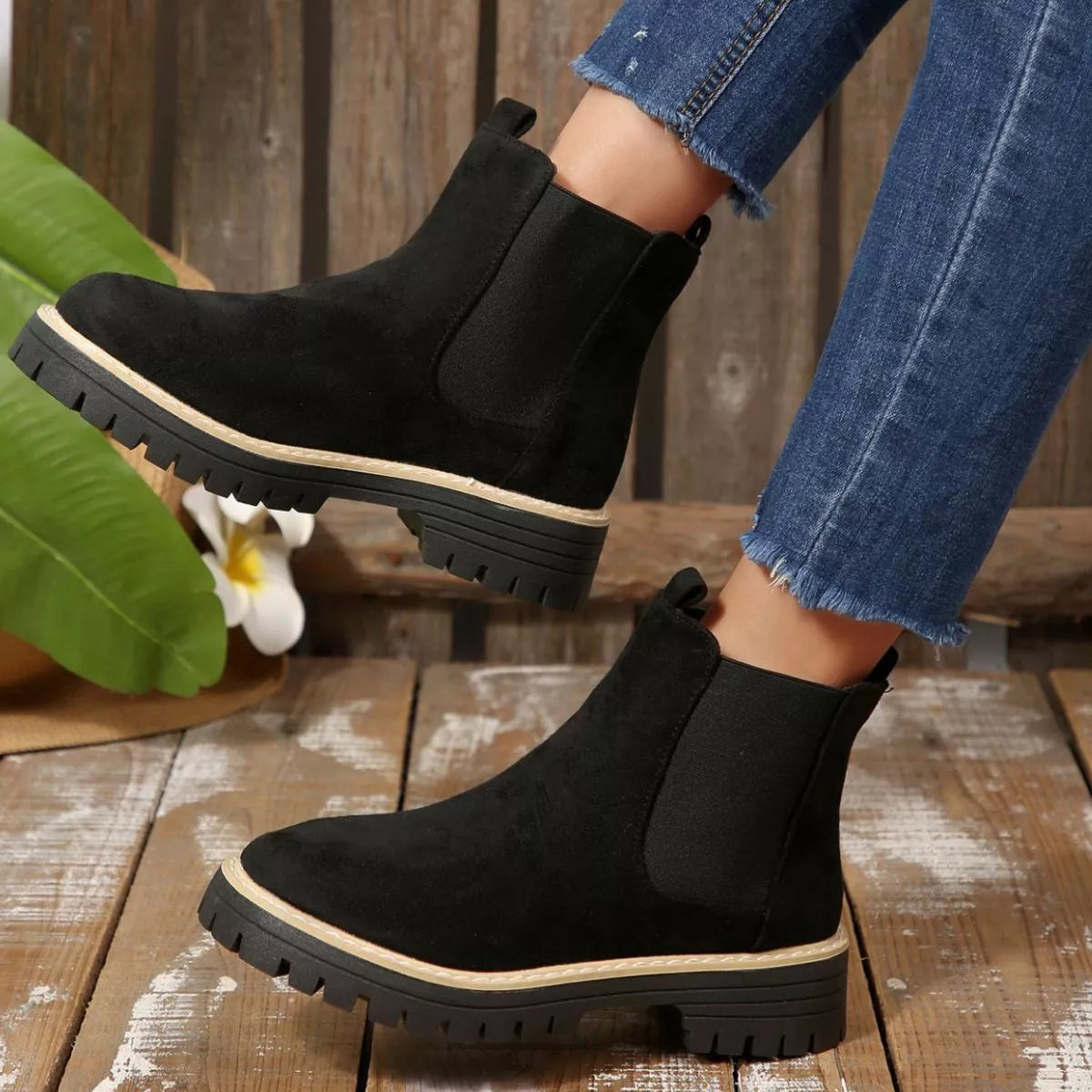 Round Toe Block Heels Boots