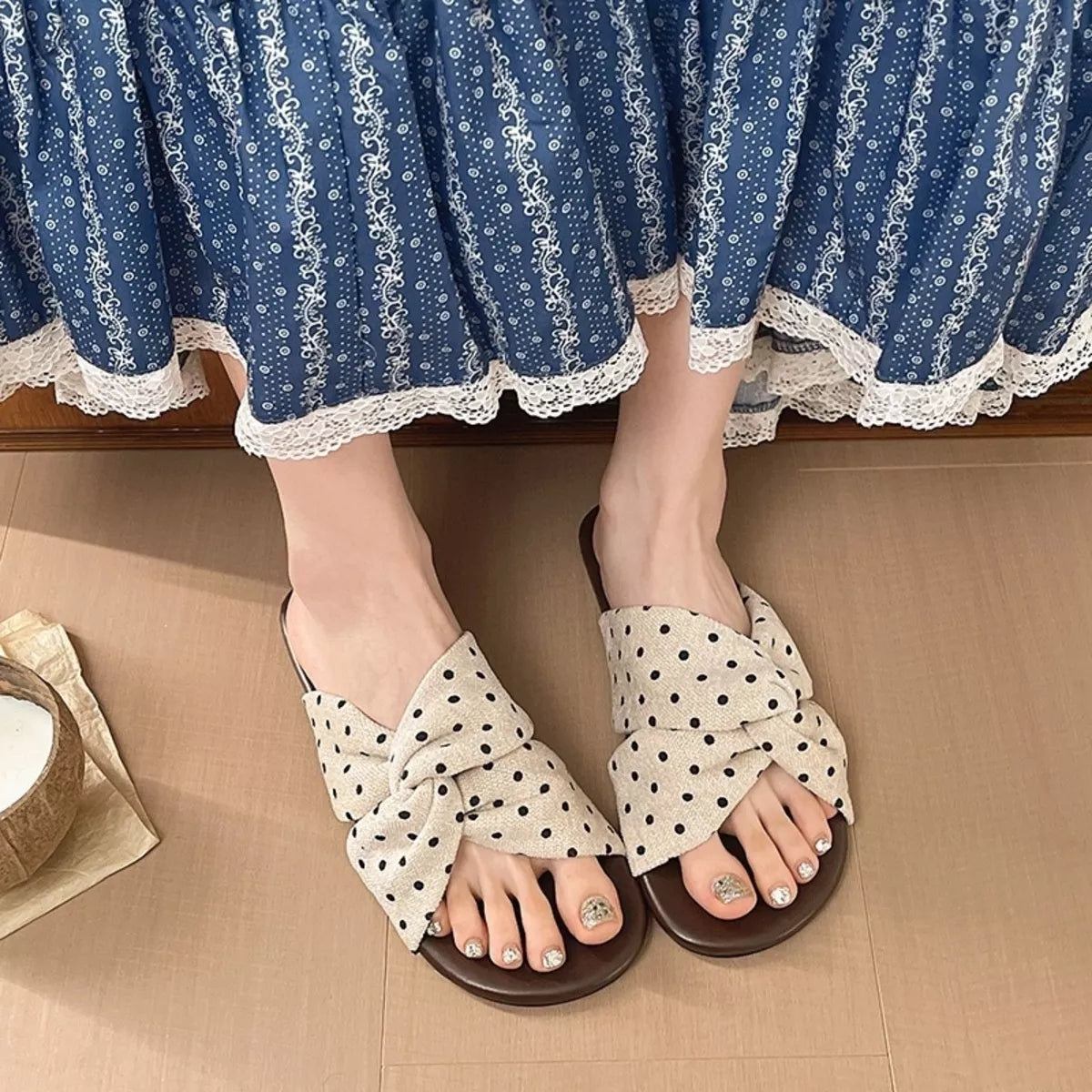 Bow-Knot Polka Dot Flat Sandals