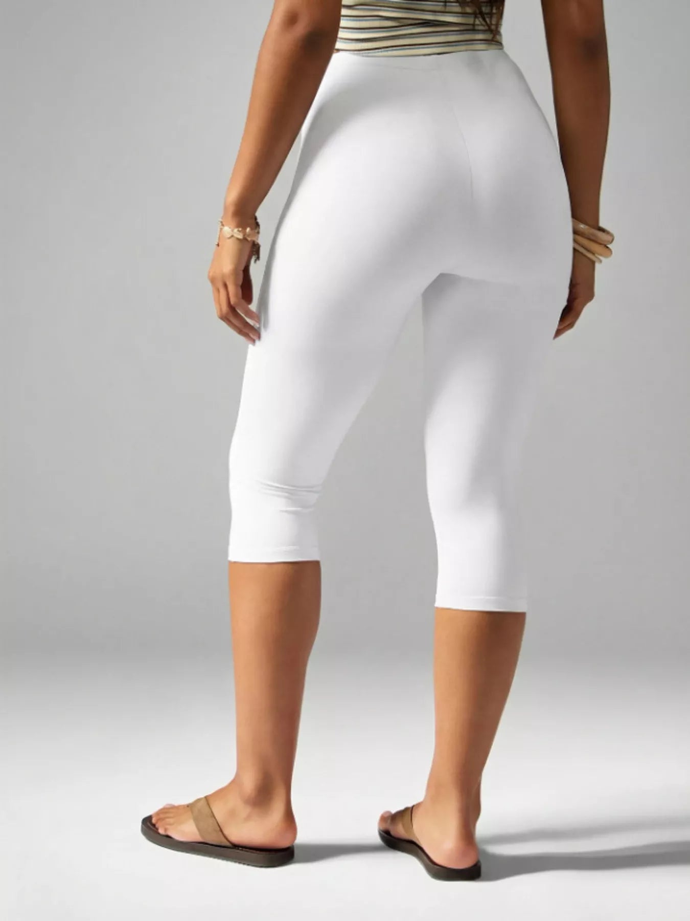 High-Waisted Active Capri Leggings