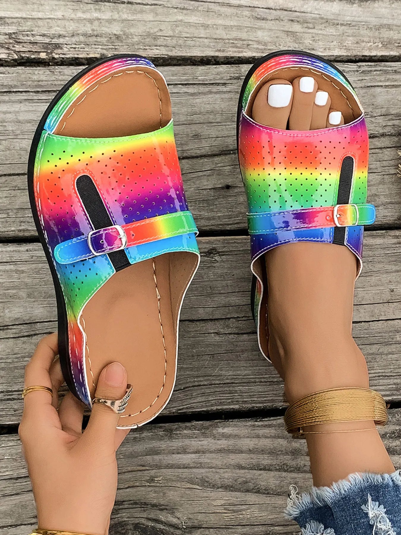 Casual Comfort Buckle Strap Sandals