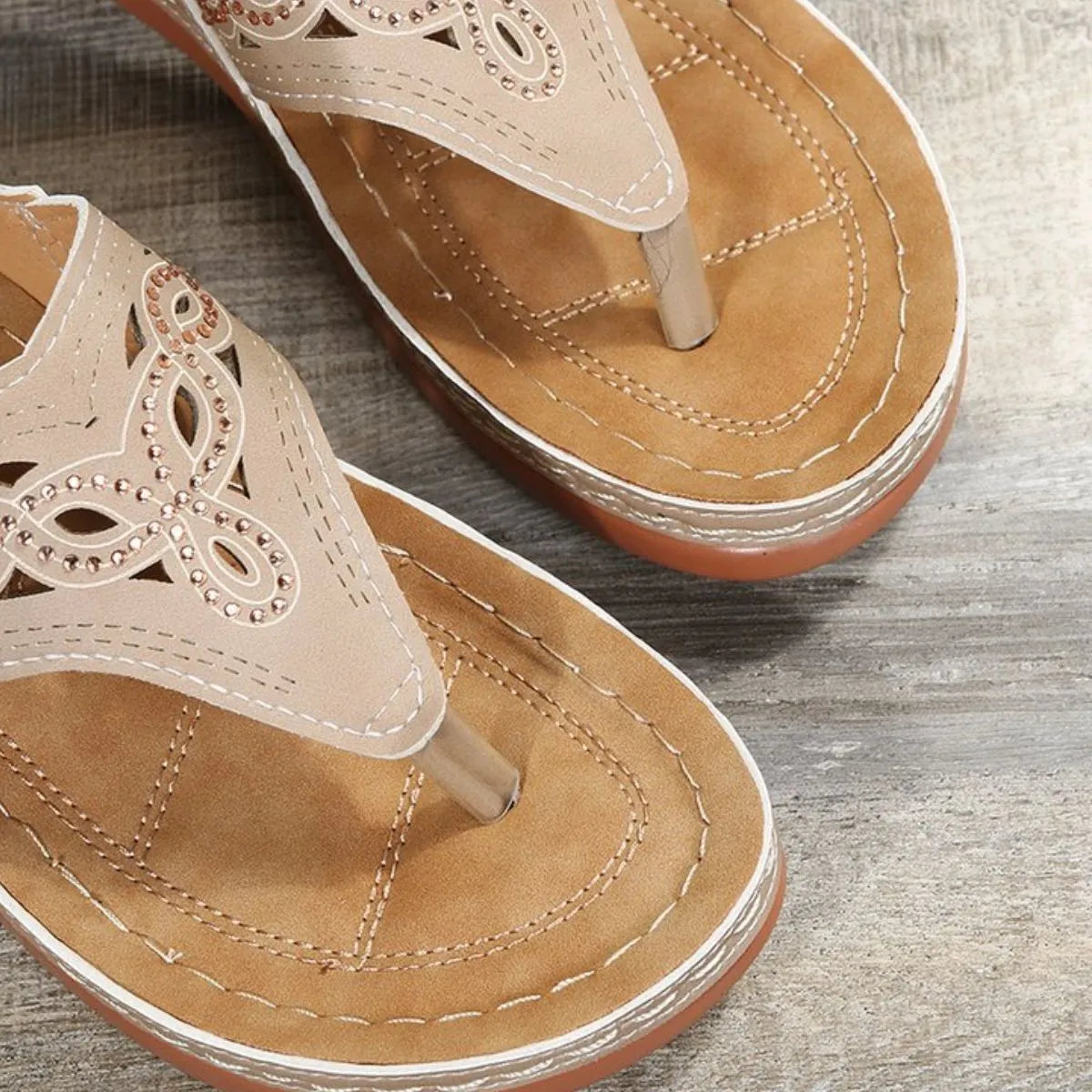 Toe Post Platform Sandals