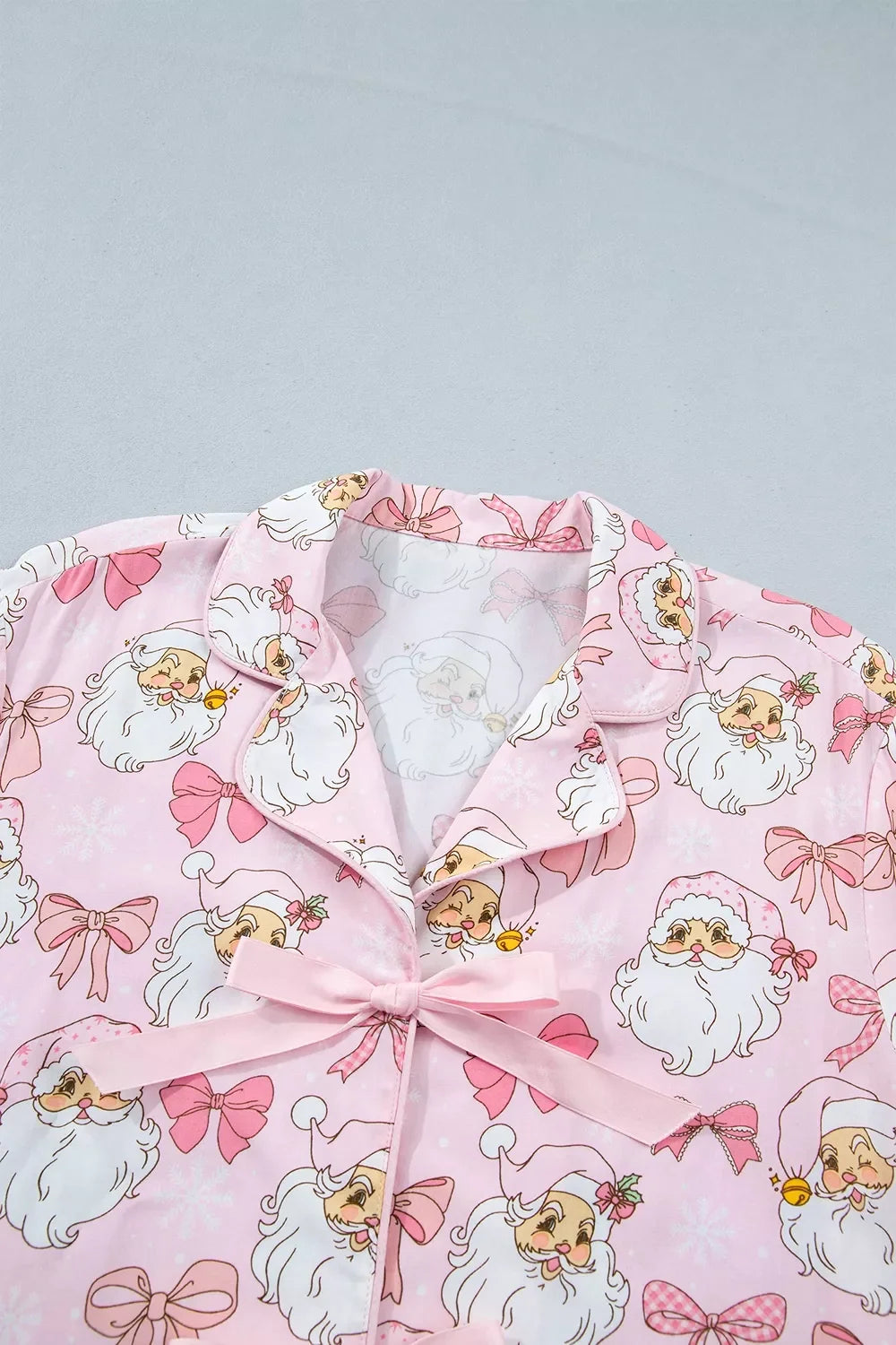 Santa Print Paneling Shift Silhouette Short Sleeve Lounge Set